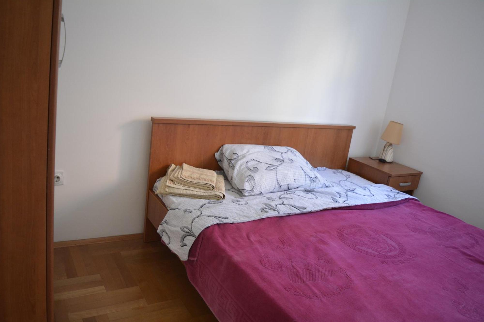 Apartman Пірот Екстер'єр фото