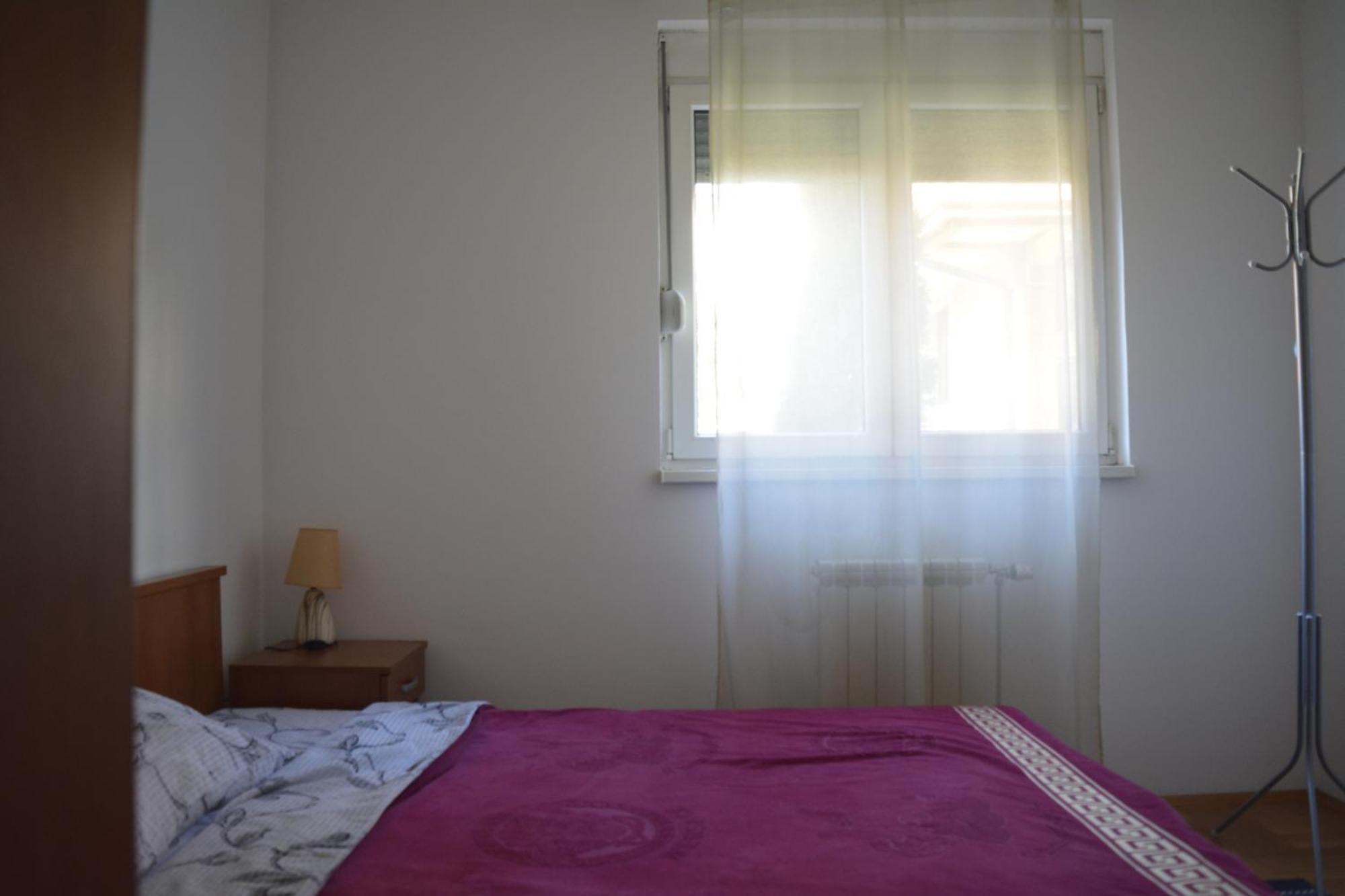 Apartman Пірот Екстер'єр фото