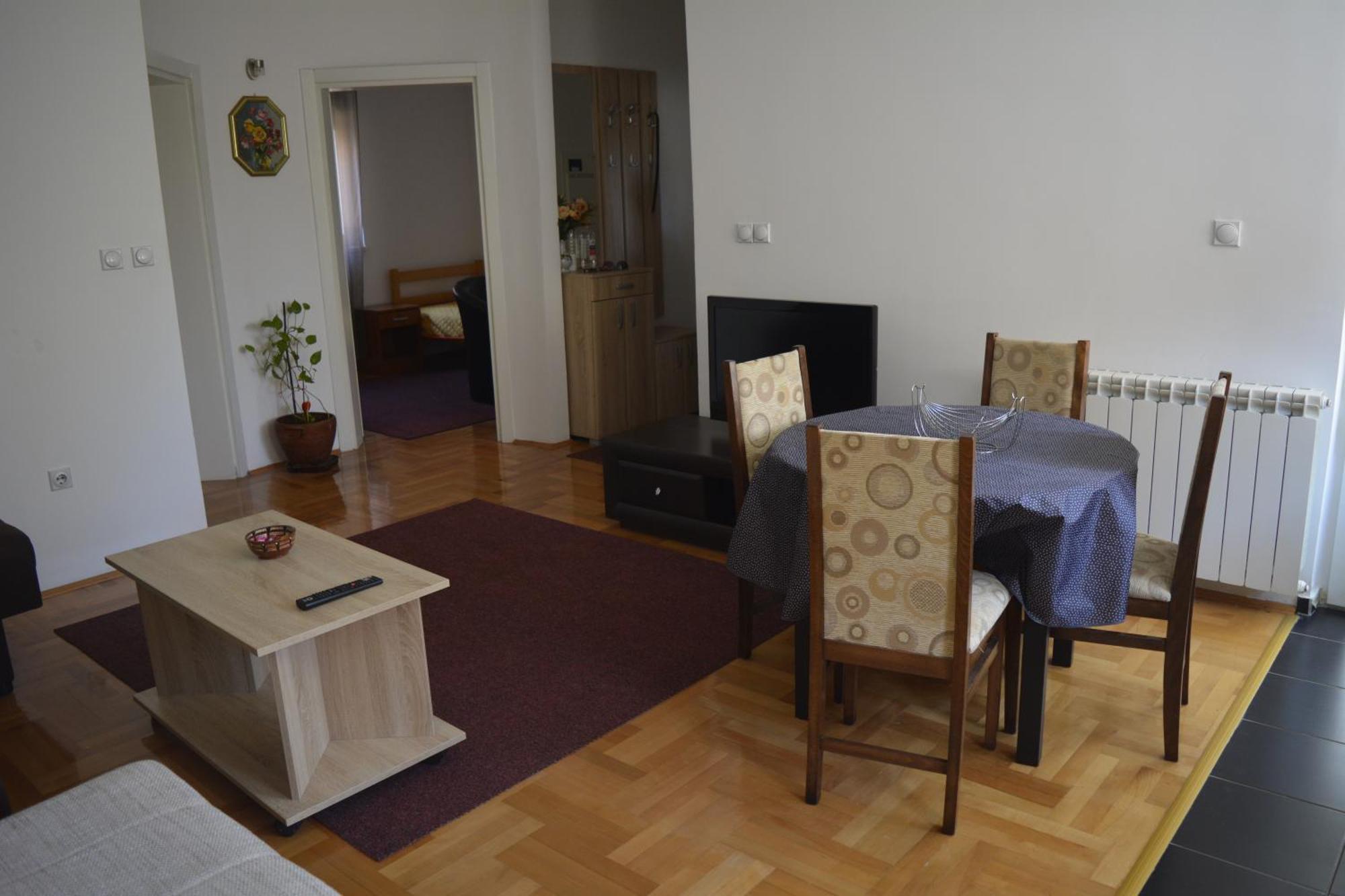 Apartman Пірот Екстер'єр фото